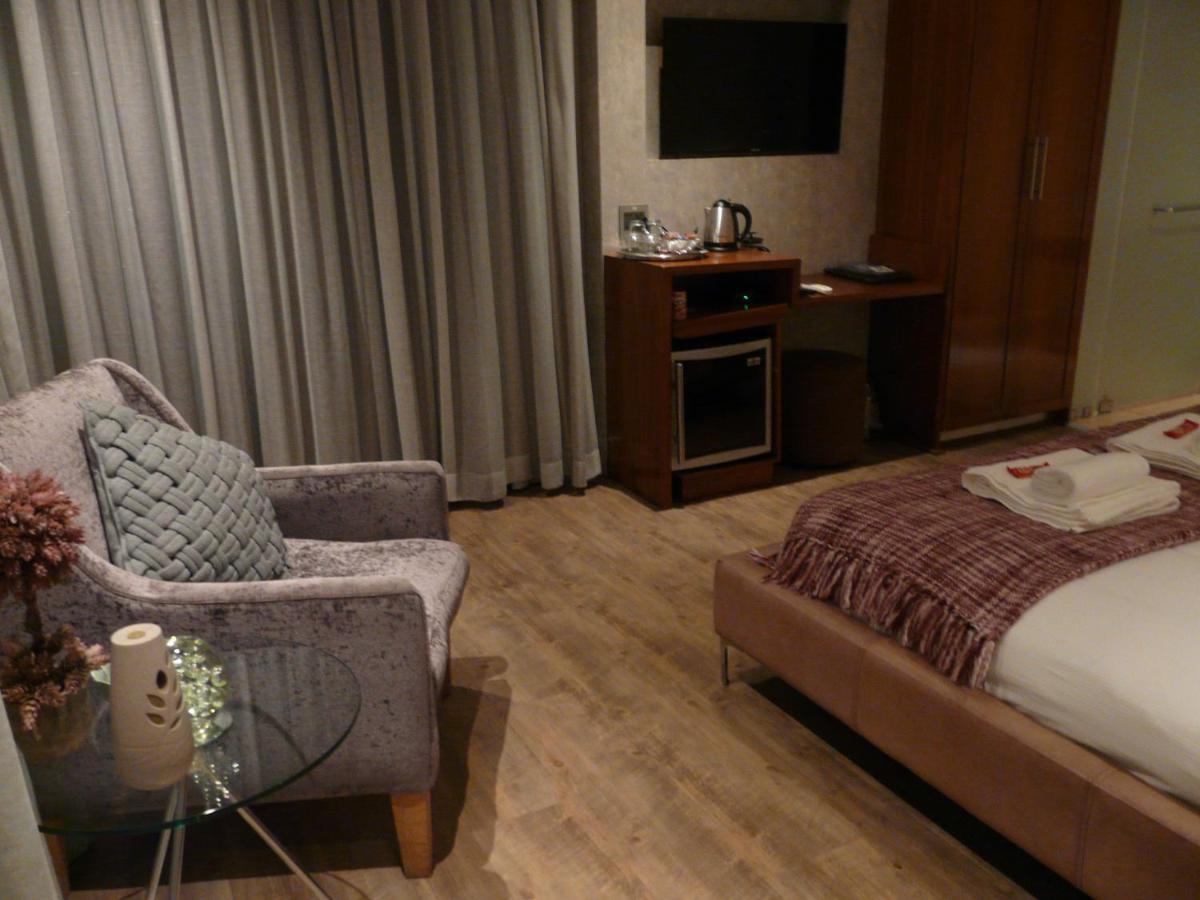 Hotel Laluxe Durban Esterno foto