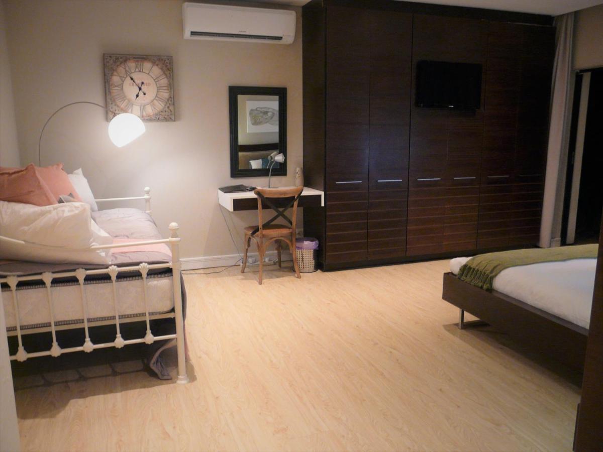 Hotel Laluxe Durban Esterno foto